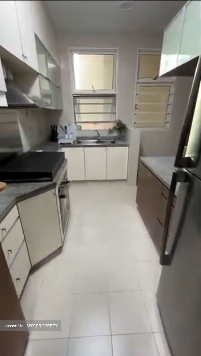 Sheares Ville (D10), Apartment #583193361